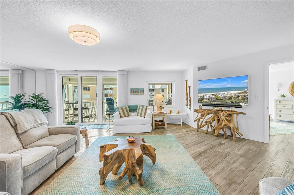 6600 SUNSET WAY 408 photo 14