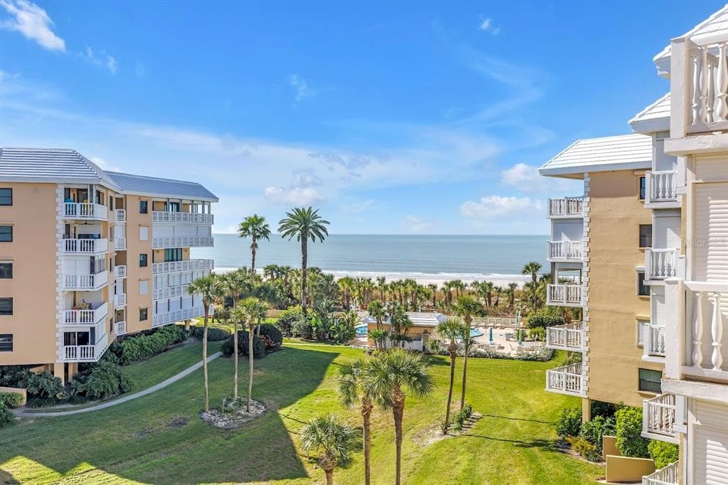 6600 SUNSET WAY 408 photo 19