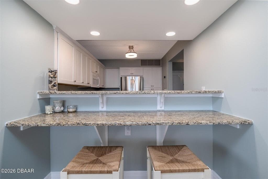 1420 N ATLANTIC AVENUE 1601 photo 9