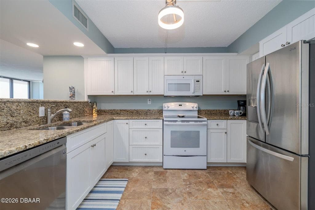 1420 N ATLANTIC AVENUE 1601 photo 10
