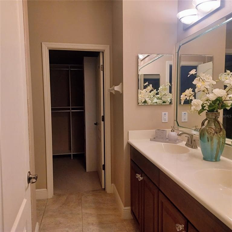80 S RIVERVIEW BEND S 822 photo 13