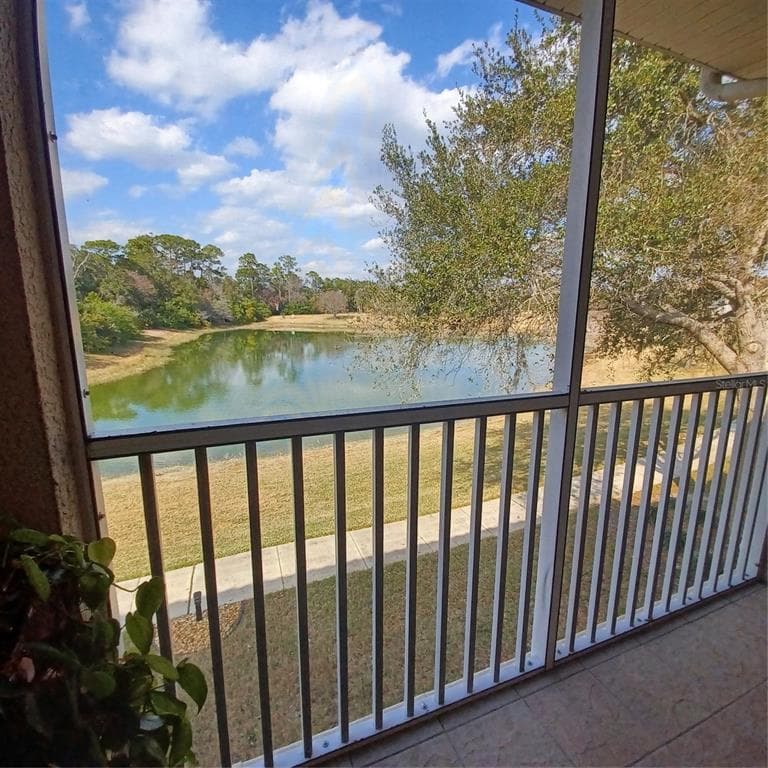 80 S RIVERVIEW BEND S 822 photo 22
