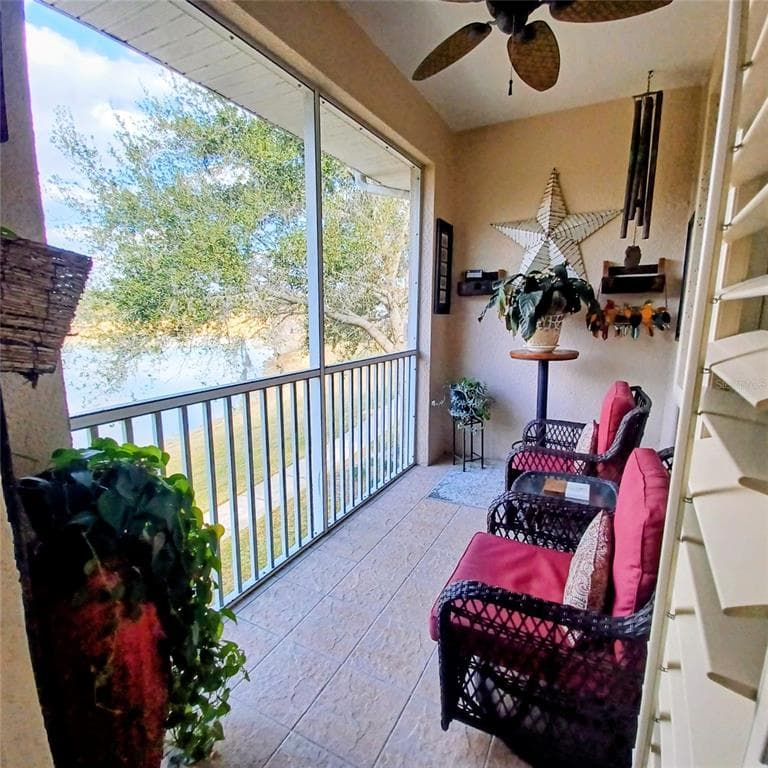80 S RIVERVIEW BEND S 822 photo 21