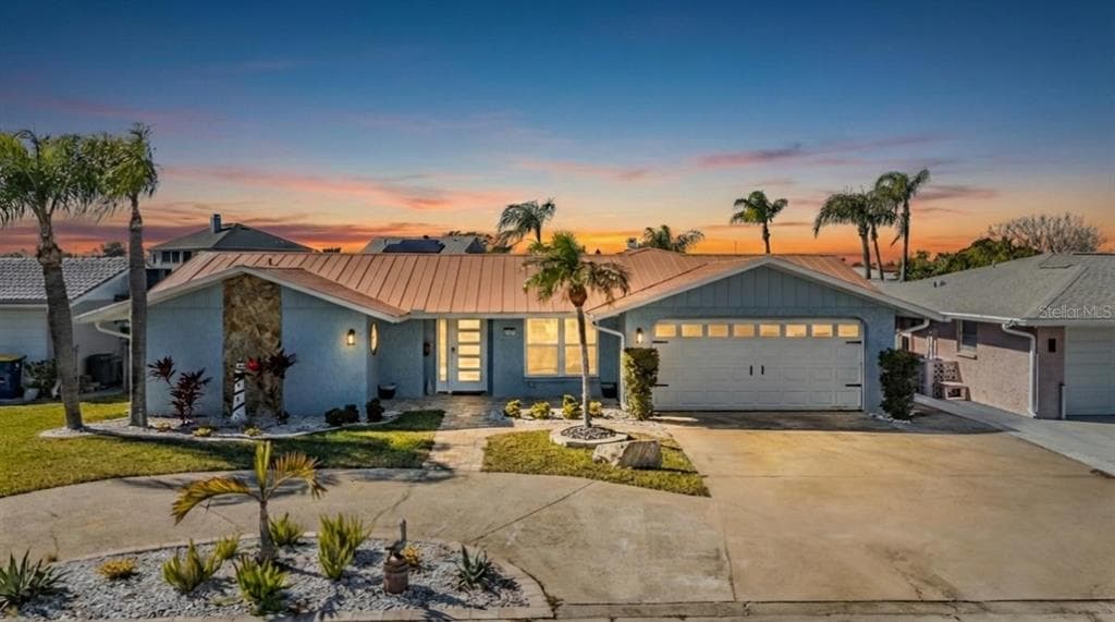 5001 MARLIN DRIVE photo 2