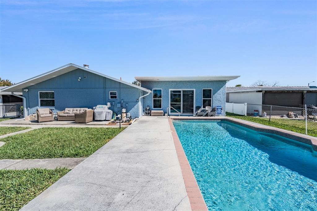 5001 MARLIN DRIVE photo 16