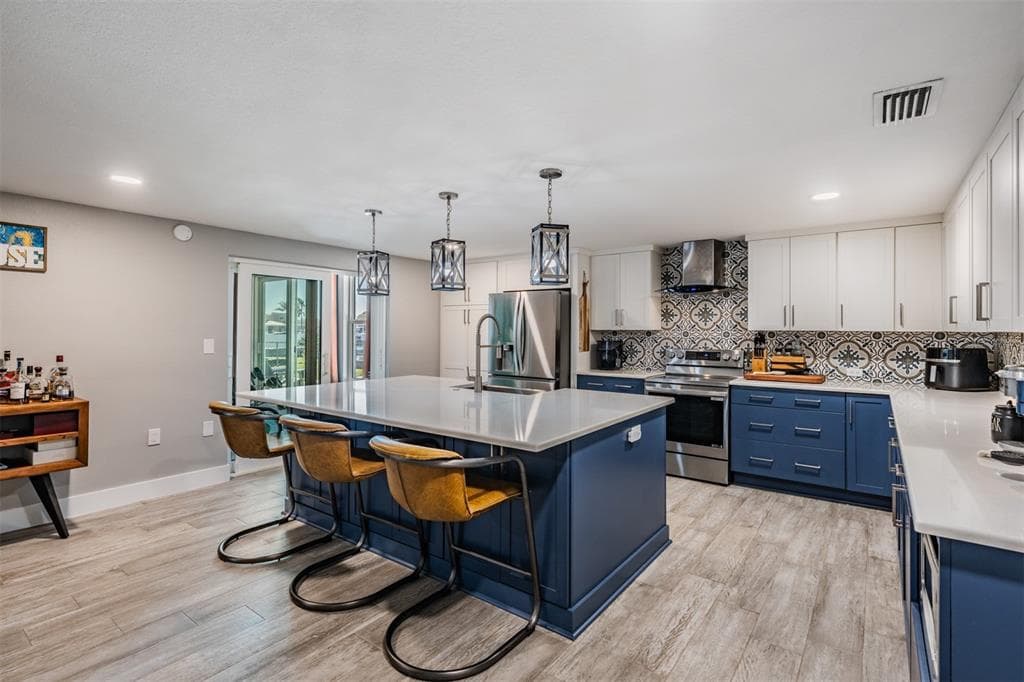 5001 MARLIN DRIVE photo 19