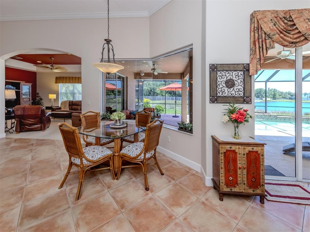 148 WADING BIRD DRIVE photo 17