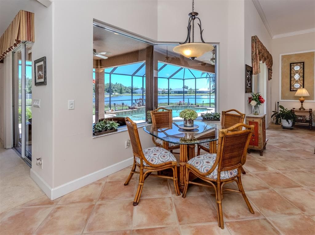 148 WADING BIRD DRIVE photo 18