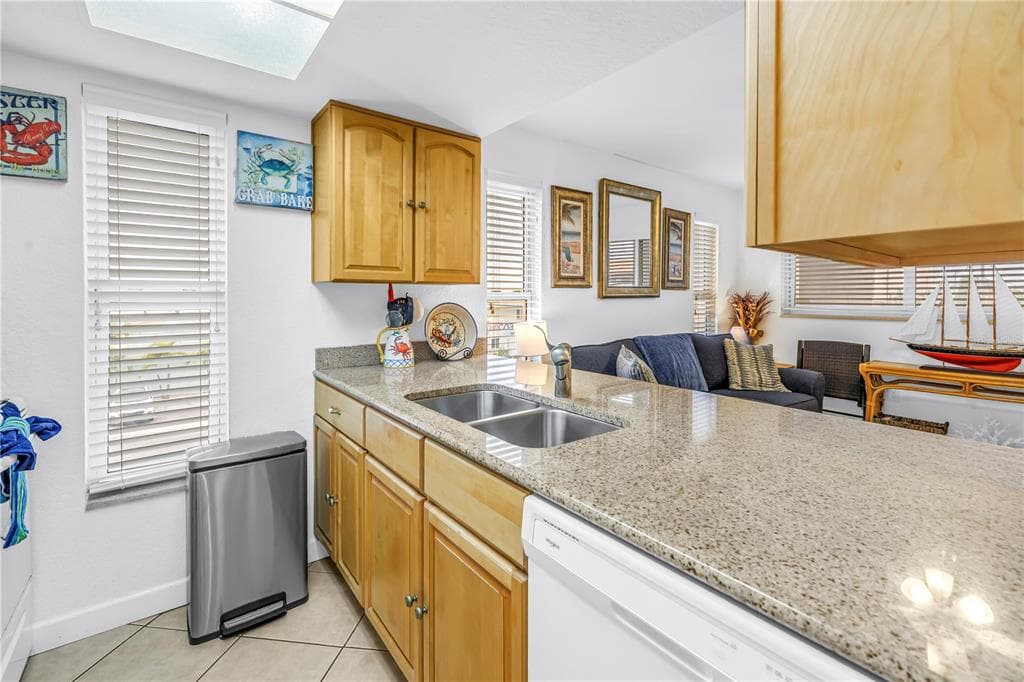 10265 GULF BOULEVARD B315 photo 14