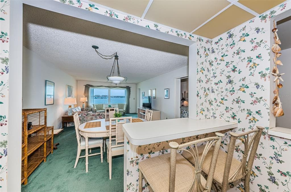 4525 COVE CIRCLE 604 photo 20