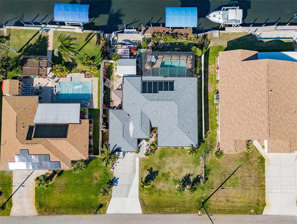 134 DARTMOUTH DRIVE NW 2