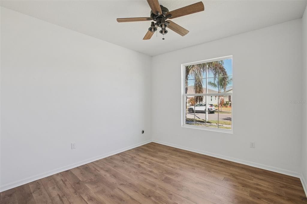10747 LAXER CAY LOOP photo 23