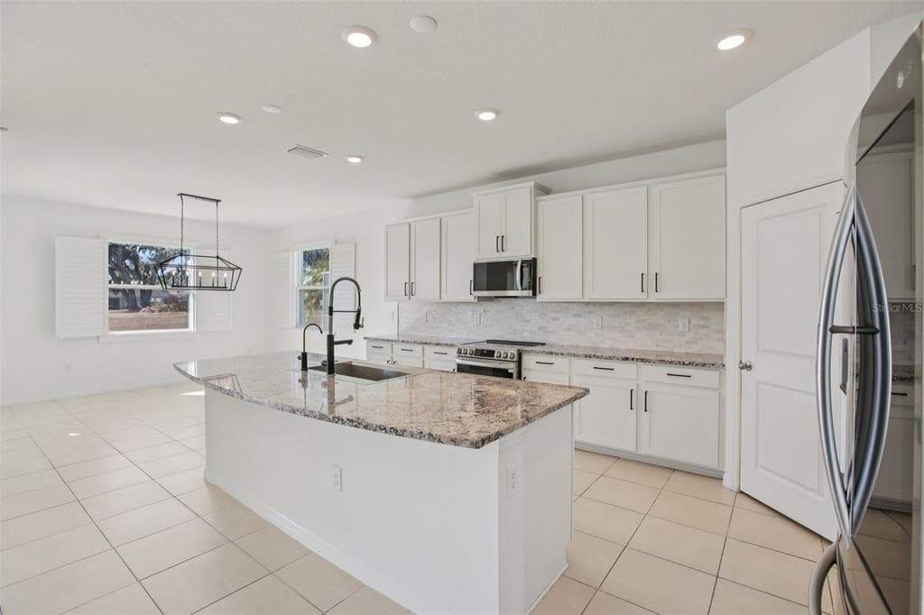 10747 LAXER CAY LOOP photo 20