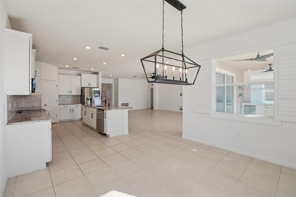 10747 LAXER CAY LOOP photo 15