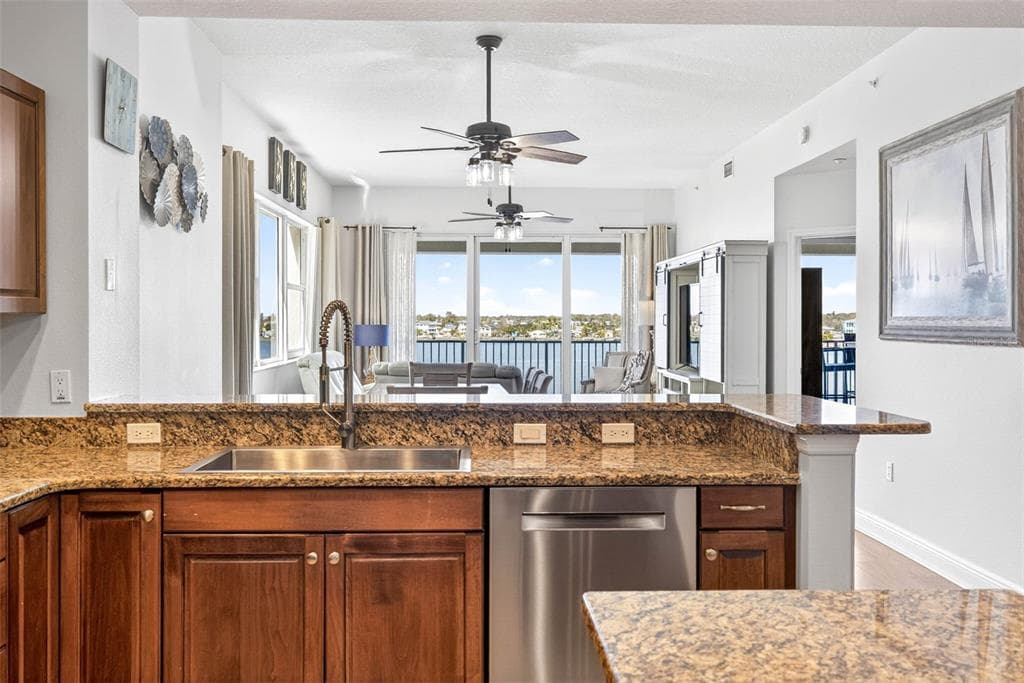 17717 GULF BOULEVARD 401 photo 9