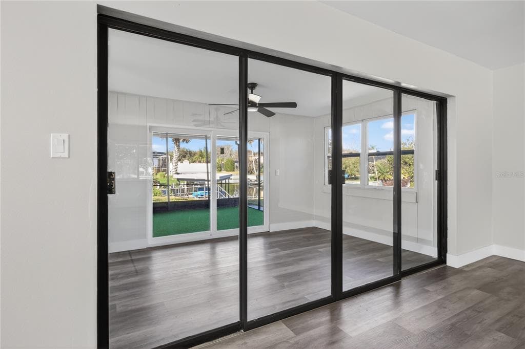 1503 CANAL COURT photo 18