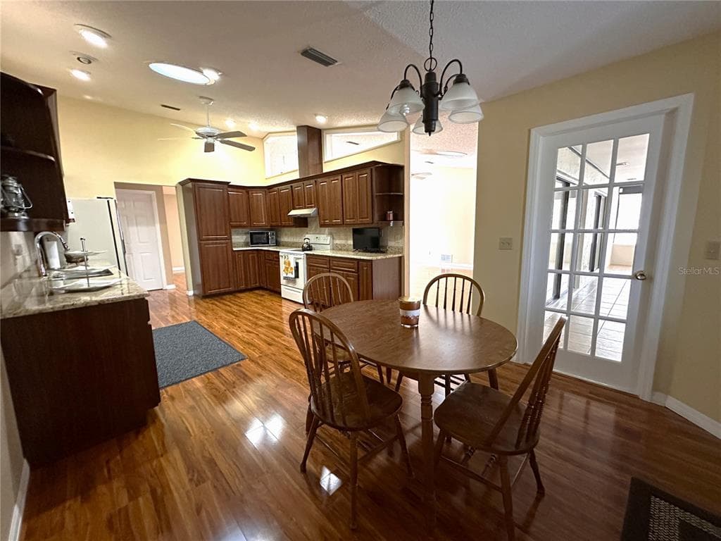 100 WEBSTER LANE photo 13