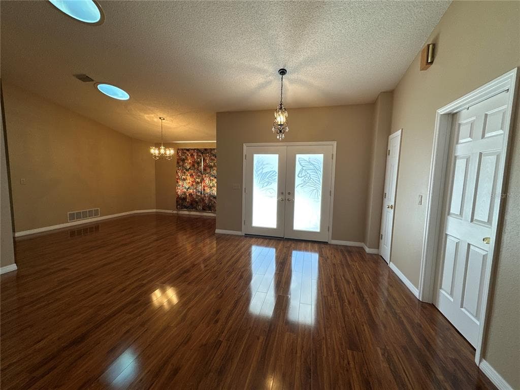 100 WEBSTER LANE photo 4