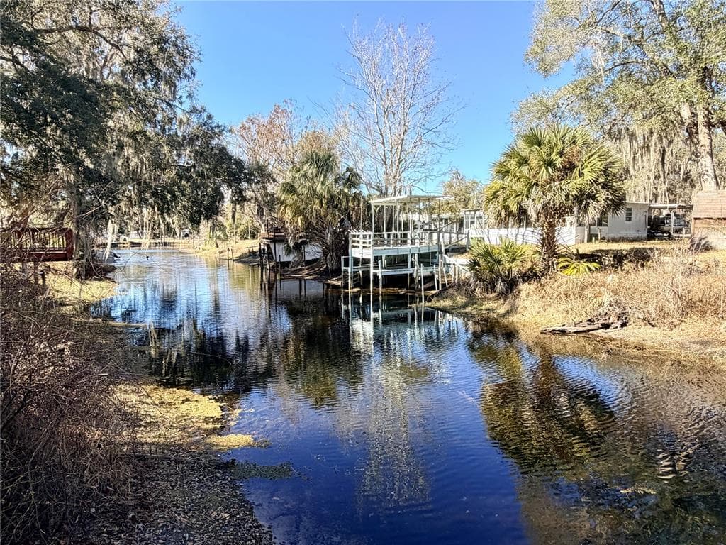 5721 S LIVE OAK DRIVE 5