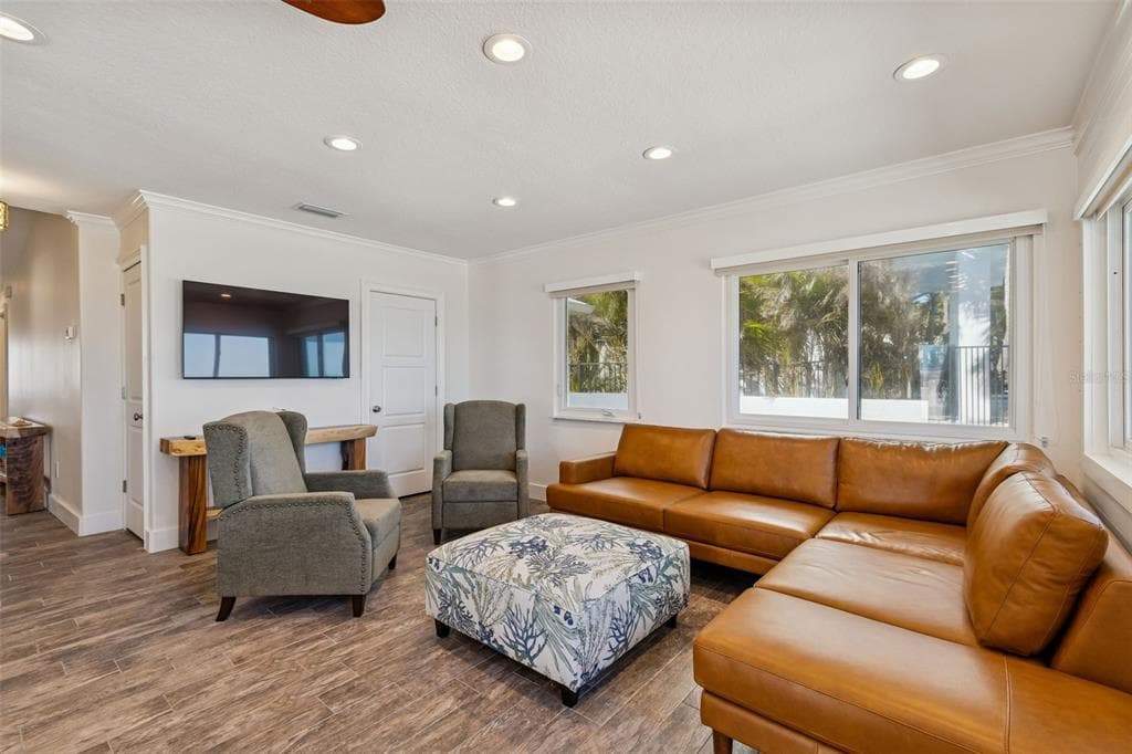865 N SHORE DRIVE photo 23