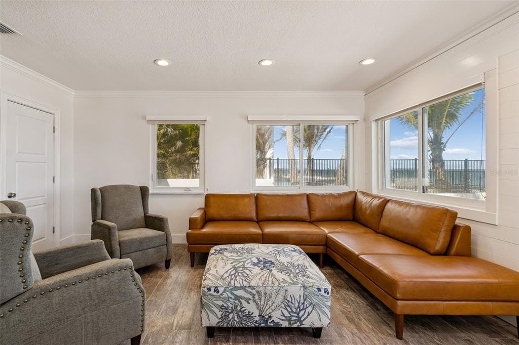 865 N SHORE DRIVE photo 22