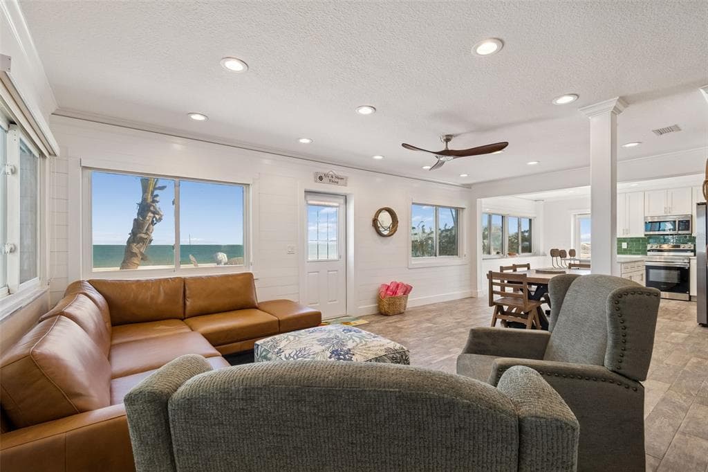 865 N SHORE DRIVE photo 3