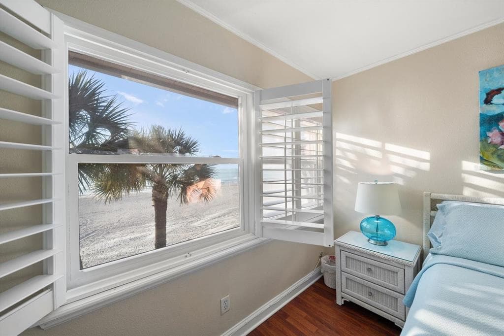 60 GULF BOULEVARD 201 photo 23