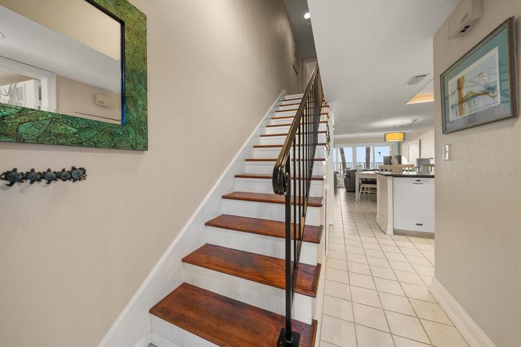 60 GULF BOULEVARD 201 photo 22