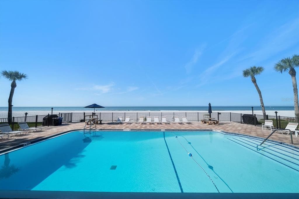 60 GULF BOULEVARD 201 photo 14