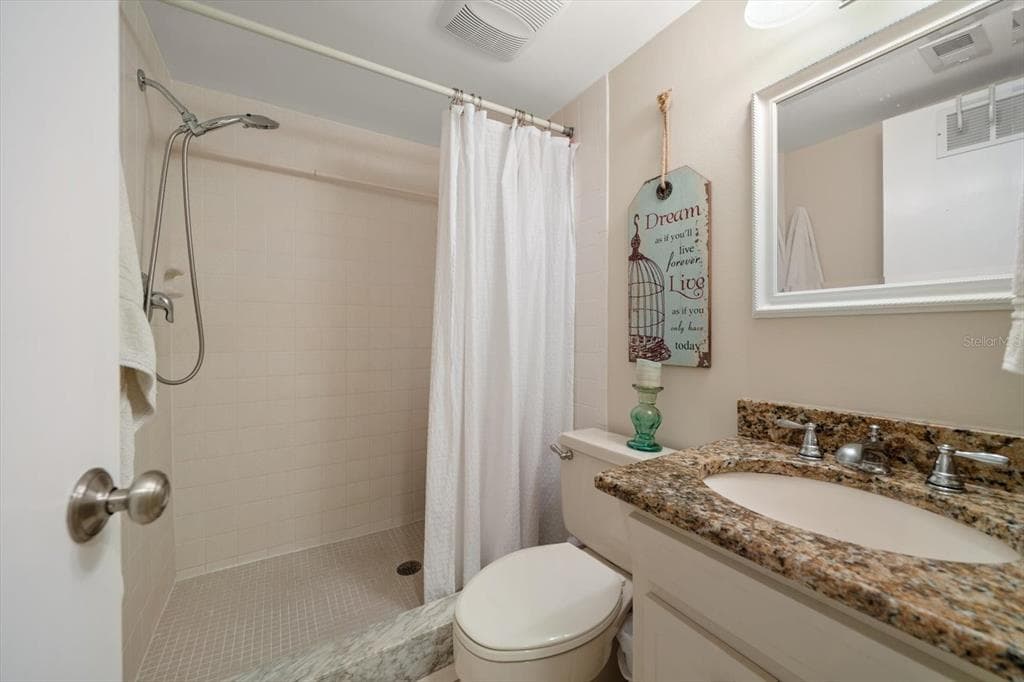 60 GULF BOULEVARD 201 photo 19