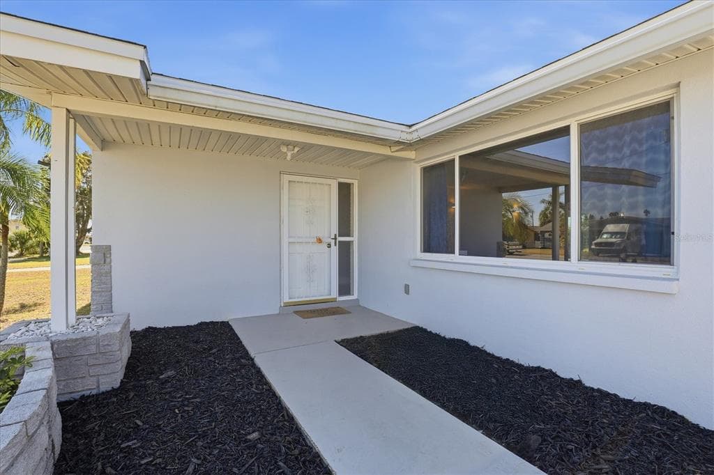 13701 MARIA DRIVE photo 9