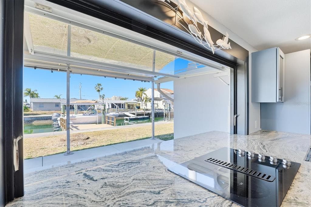 13701 MARIA DRIVE photo 21
