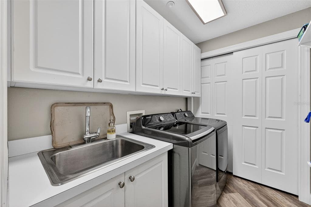 205 BRIGHTWATER DRIVE 202 photo 24