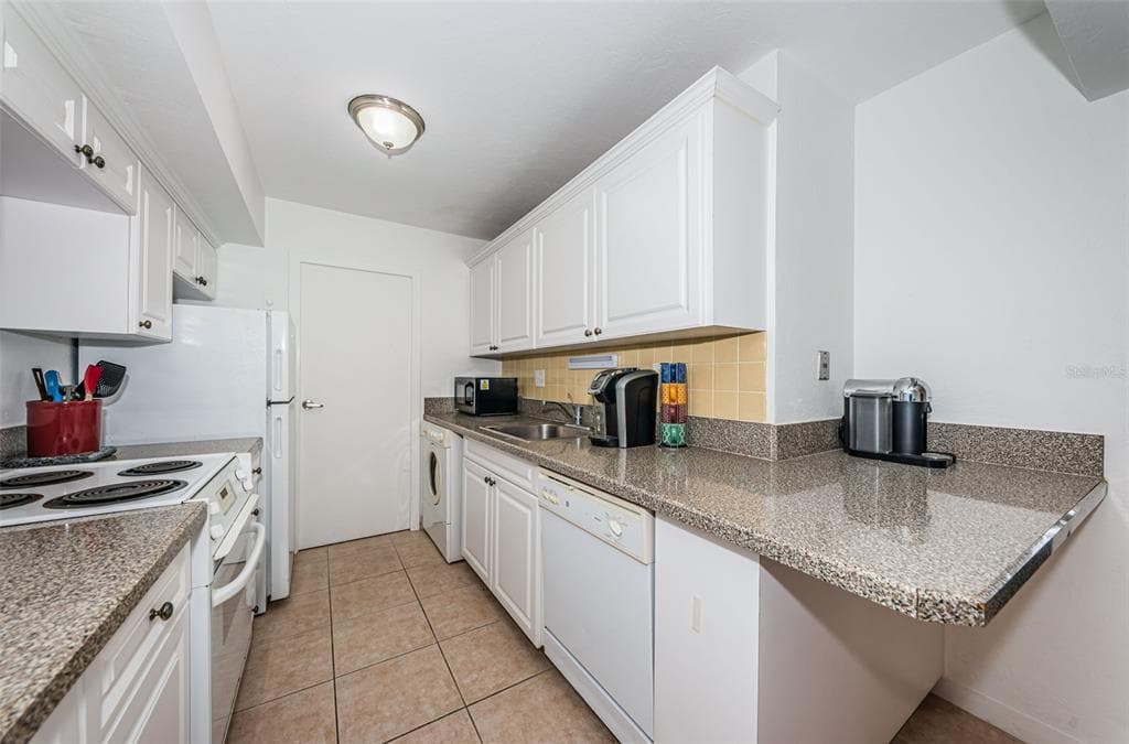 10355 PARADISE BOULEVARD 711 photo 13