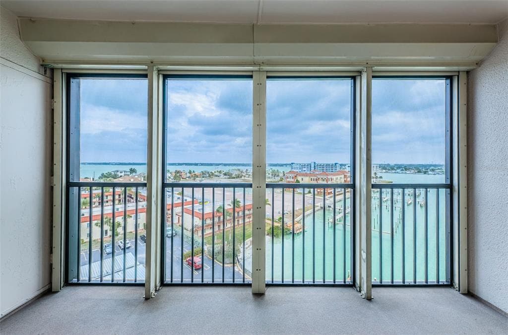 10355 PARADISE BOULEVARD #711 3