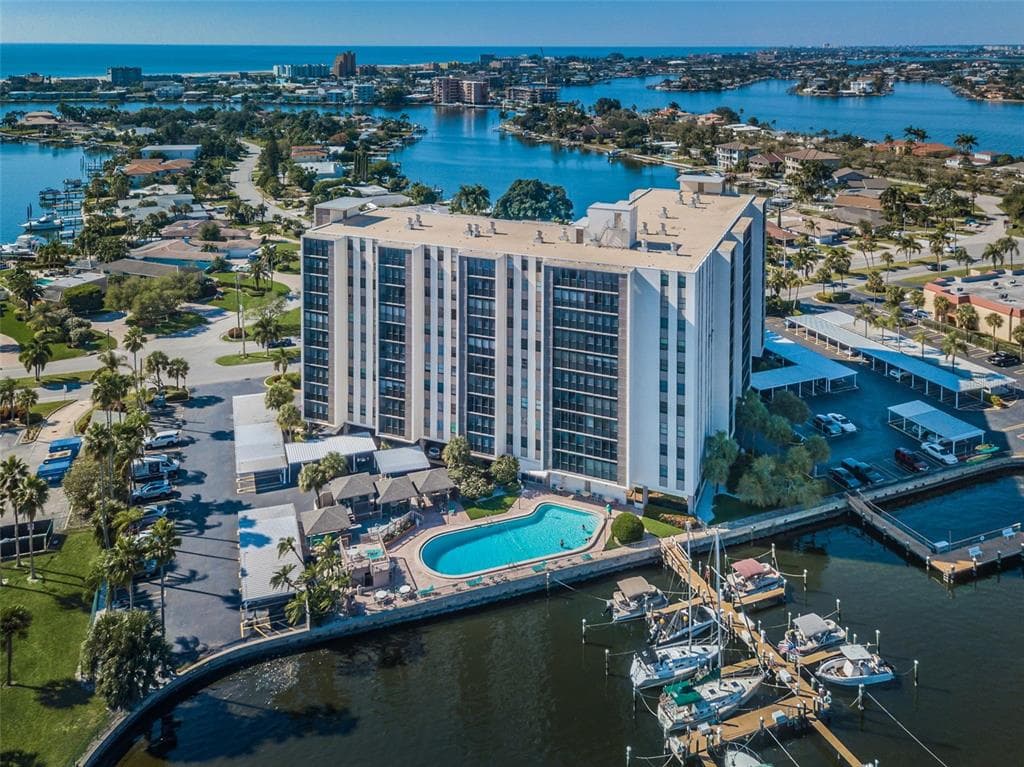 10355 PARADISE BOULEVARD #711 1