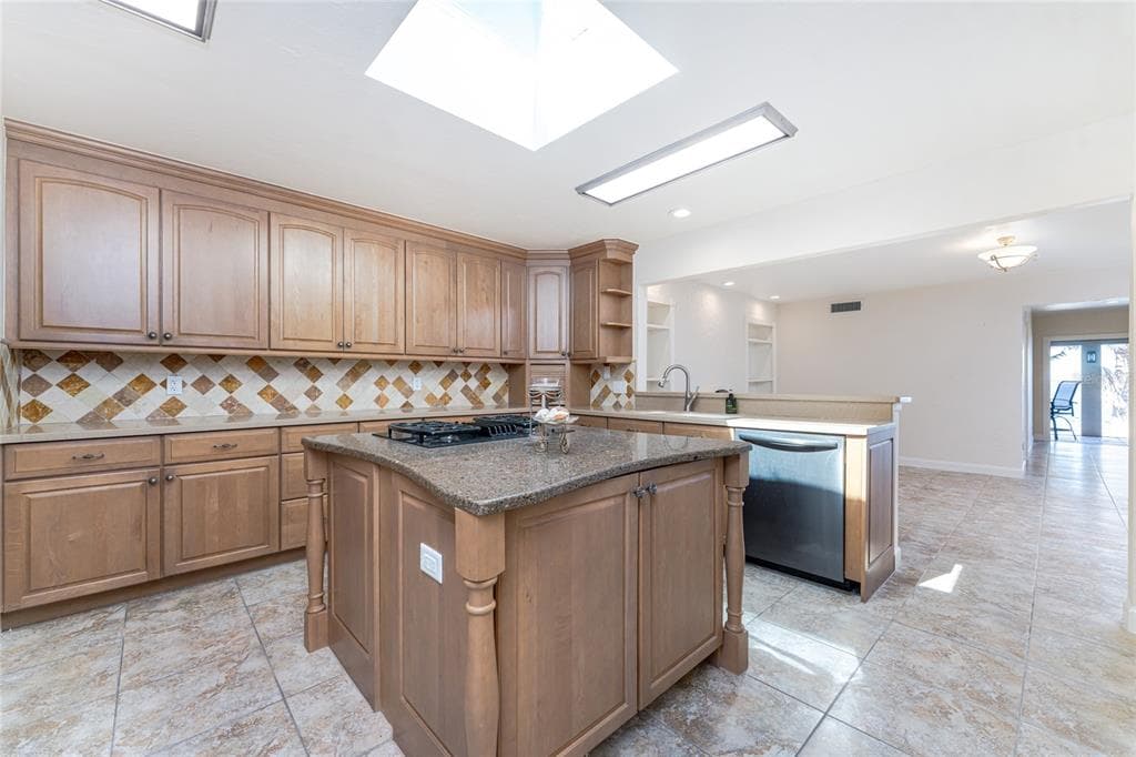 25188 MARION AVENUE 21 photo 12