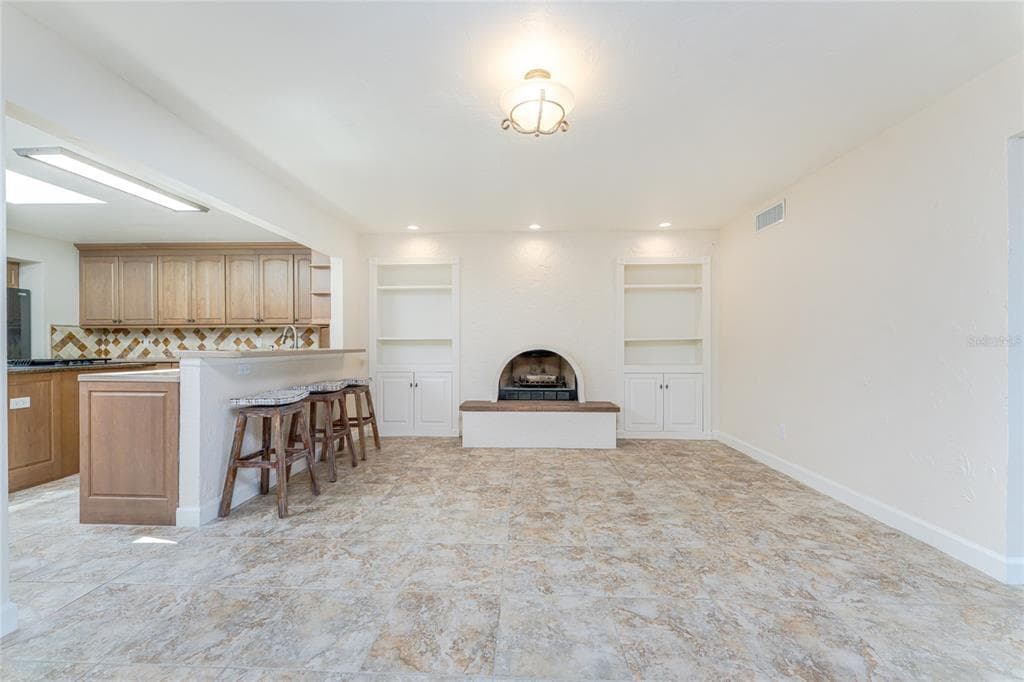 25188 MARION AVENUE 21 photo 9