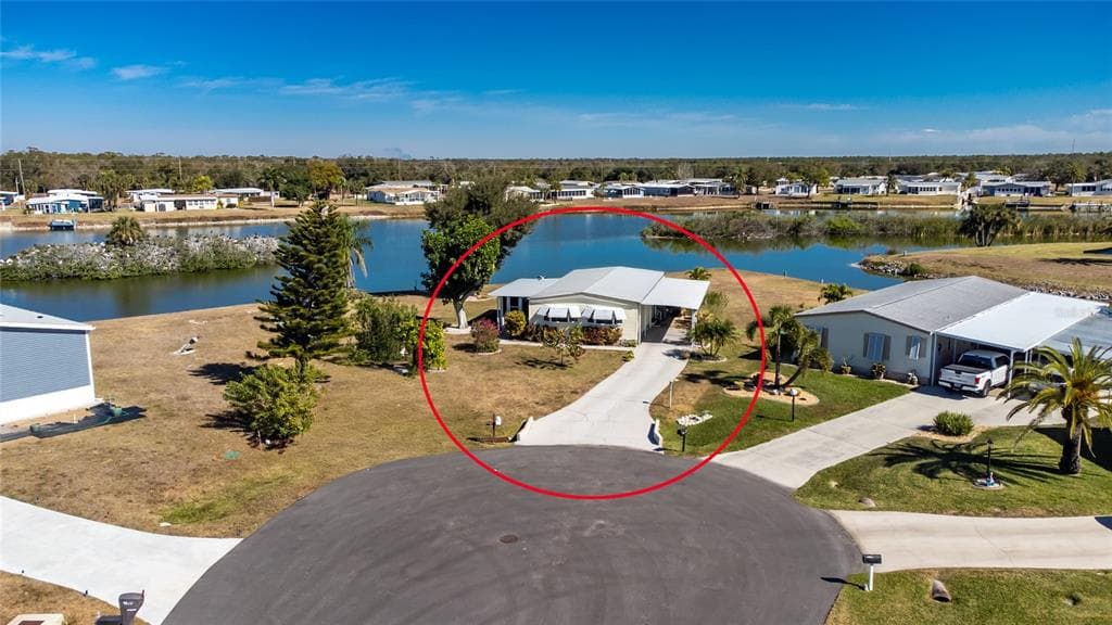 1300 SANDERLING DRIVE photo 2