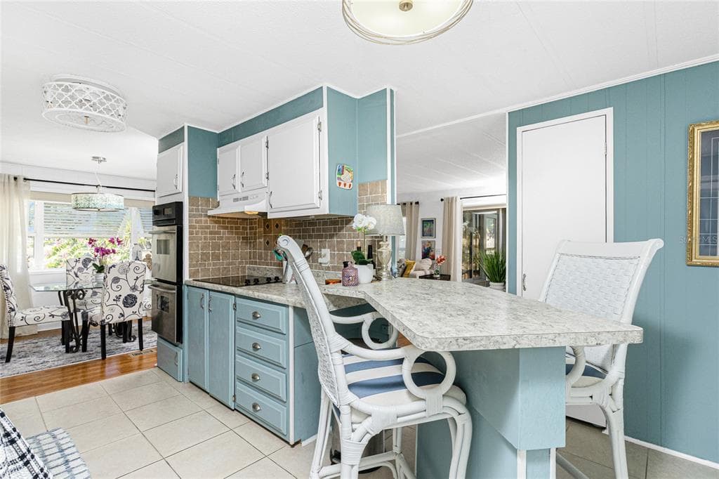 1300 SANDERLING DRIVE photo 17