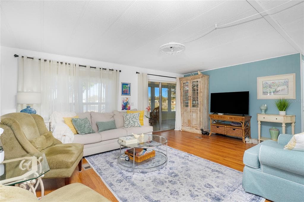 1300 SANDERLING DRIVE photo 11