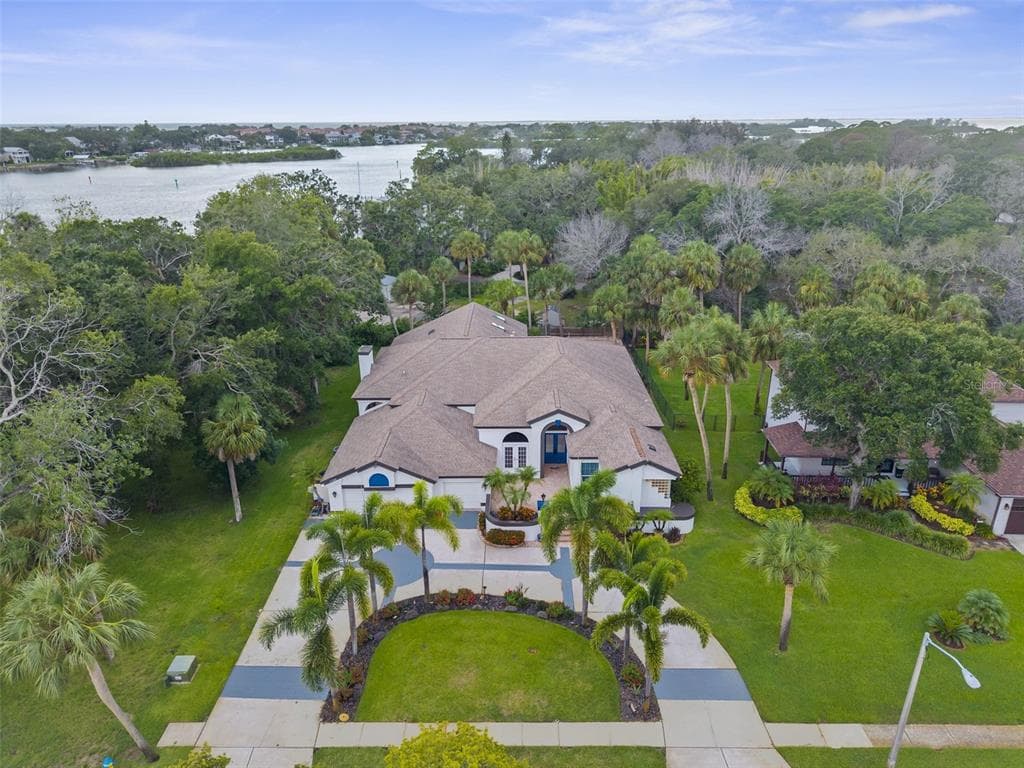 1705 MEYERS COVE DRIVE photo 1