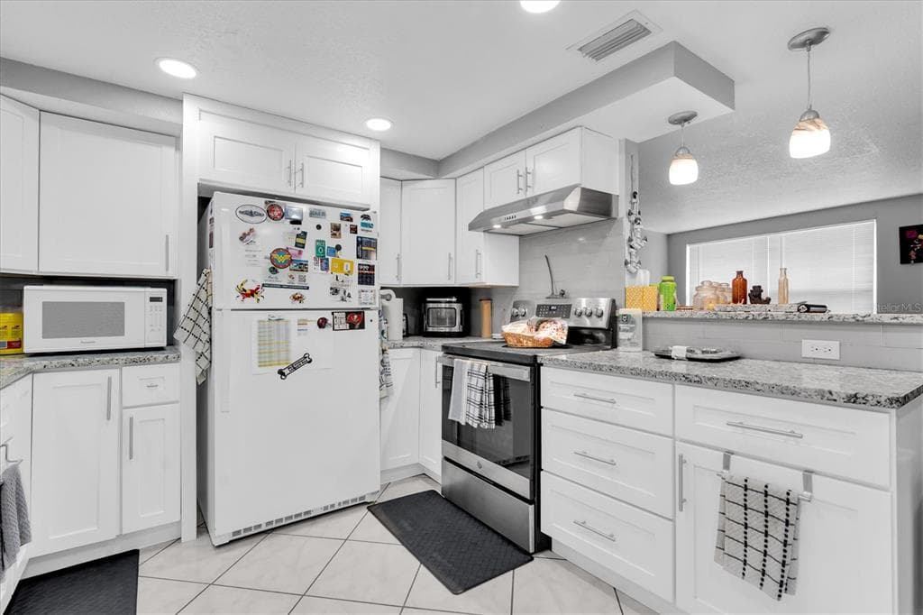 5612 BAKER ROAD photo 12