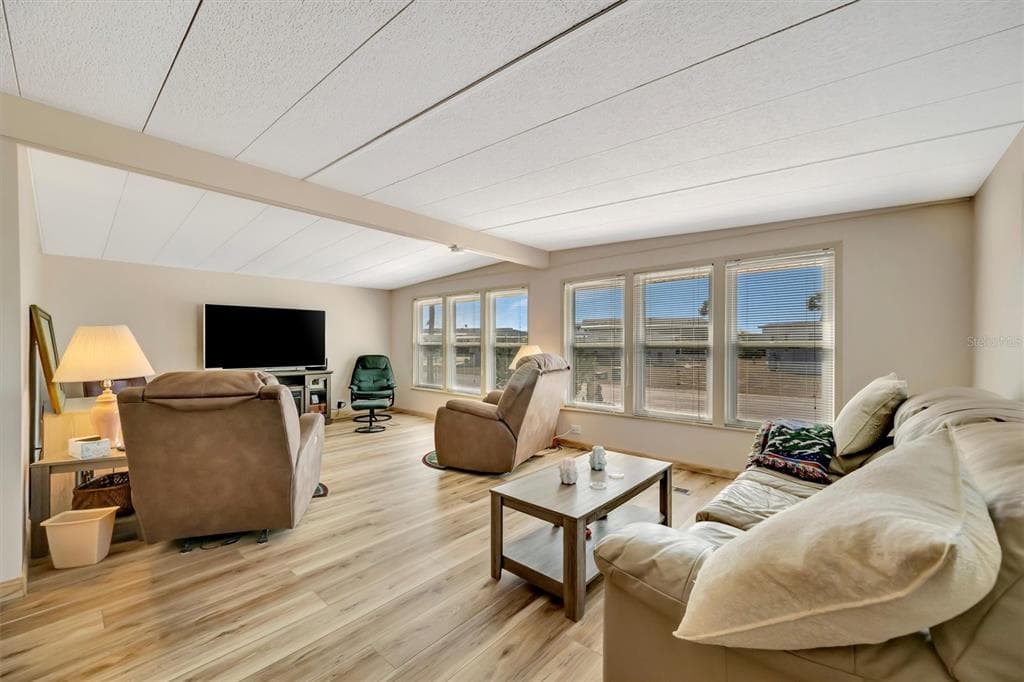 132 W SAINT LUCIA LOOP photo 19