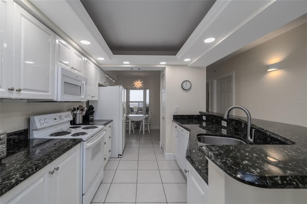 3425 S ATLANTIC AVENUE 1102 photo 22