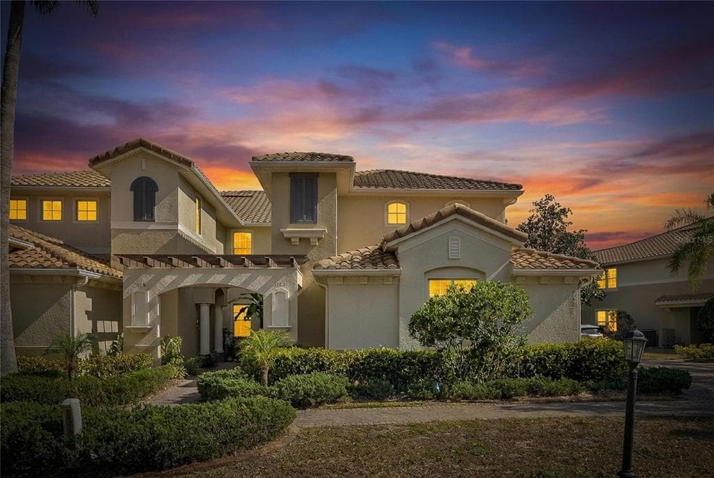 1420 EMERALD DUNES DRIVE photo 1