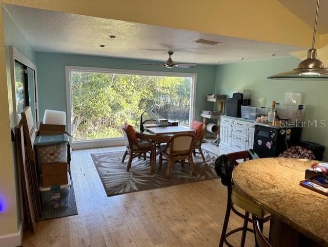 734 WEEDON DRIVE NE photo 7