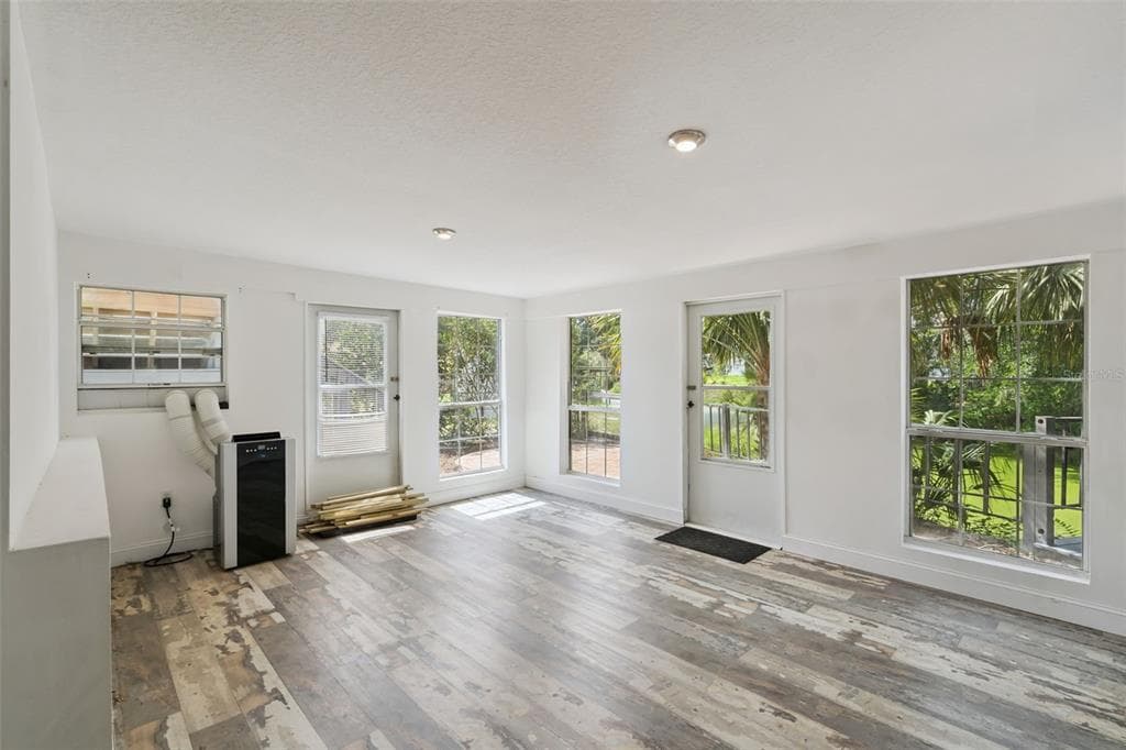 7247 TREASURE ISLAND ROAD photo 12
