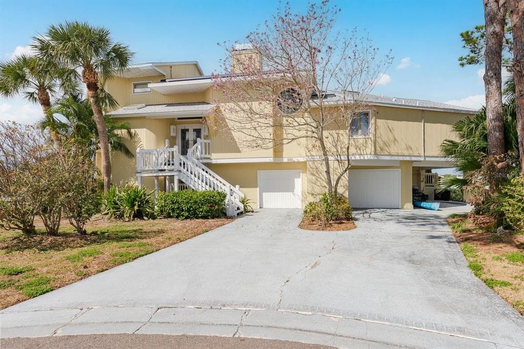 600 SOUNDVIEW DRIVE photo 5