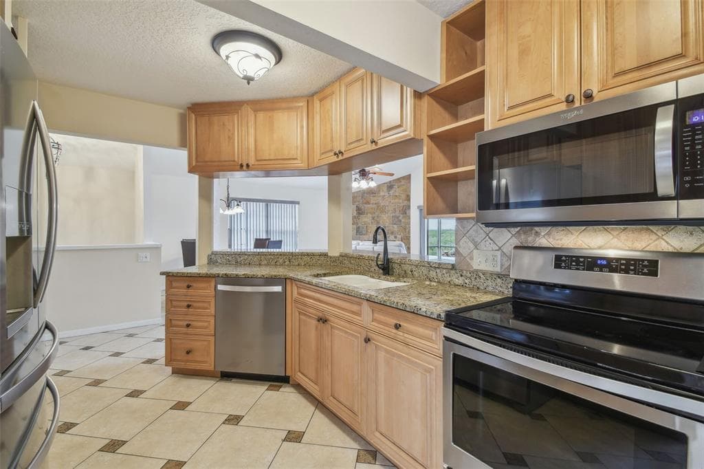 6321 GARLAND COURT photo 8